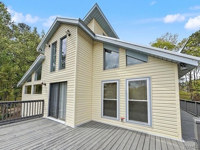 Experience the beauty of Lake Tuscaloosa at this delightful - photo 5