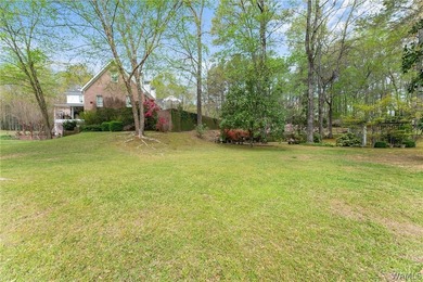 Tucked away on nearly 7 private acres, this stunning estate - photo 5