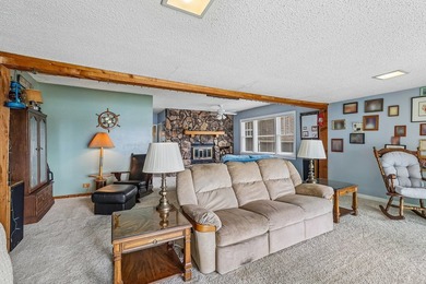 Discover an unparalleled Chain of Lakes lakefront retreat, with - photo 8