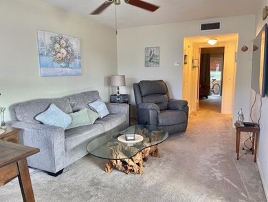 PRICE REDUCED! 734sq king size unit! Best value unit in Murry - photo 11