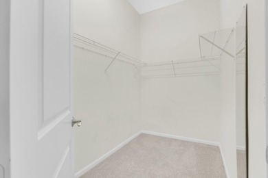 Sought-after corner/end-unit townhome with an enviable location - photo 23