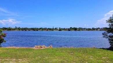 PRICE REDUCED! 734sq king size unit! Best value unit in Murry - photo 29