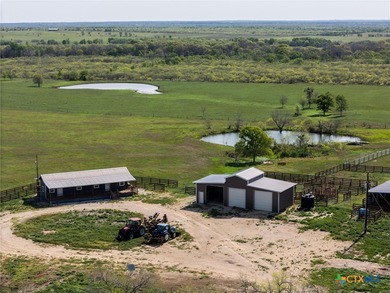 (private lake, pond, creek) Home For Sale in Waelder Texas
