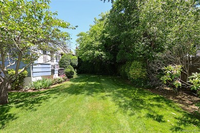 A rare opportunity to own a charming 4-bedroom, 2-bath home - photo 41