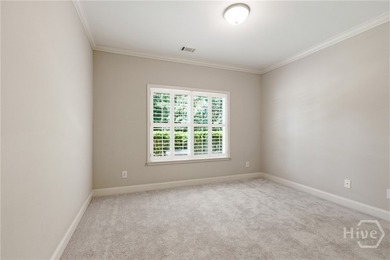 Welcome to the courtyard at Rowan Oak, a luxury gated community - photo 19