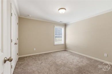Welcome to the courtyard at Rowan Oak, a luxury gated community - photo 29