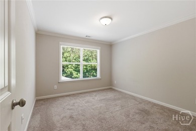 Welcome to the courtyard at Rowan Oak, a luxury gated community - photo 34