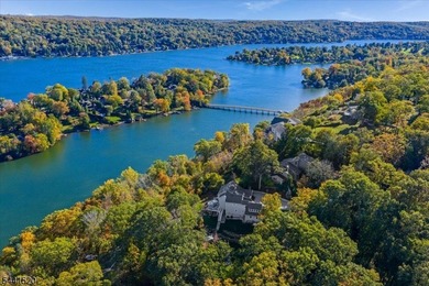 Luxury Lake Living with Spectacular VIEWS! Perched to capture - photo 11