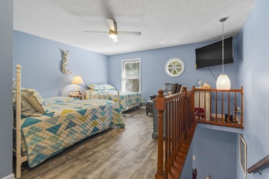 3 BLOCKS TO THE BEACH! Nestled in Wildwood Oaks, this townhouse - photo 12