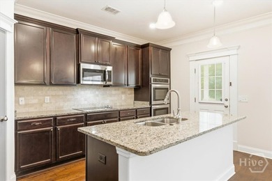 SPACE, LUXURY, AND FUNCTIONALITY converge in this pristine - photo 13