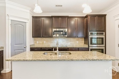 SPACE, LUXURY, AND FUNCTIONALITY converge in this pristine - photo 14