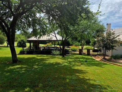 PRICE REDUCED! Stunning...Simply Stunning is the only way to - photo 4