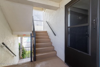 MOTIVATED SELLER, on this 2/2 Condo with Direct Indian River - photo 7