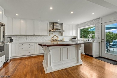 Luxury Lake Living with Spectacular VIEWS! Perched to capture - photo 20