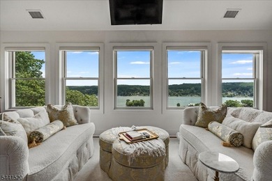 Luxury Lake Living with Spectacular VIEWS! Perched to capture - photo 26