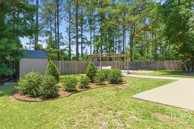 SPACE, LUXURY, AND FUNCTIONALITY converge in this pristine - photo 32