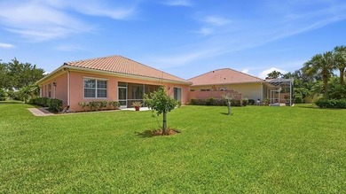Exceptional waterfront Carlyle model in the highly sought-after - photo 45