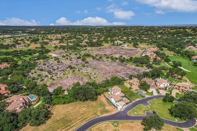 Welcome to Escondido, a premier enclave nestled in the heart of - photo 3