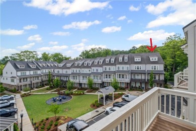 Lake Townhome/Townhouse For Sale in Acworth, Georgia