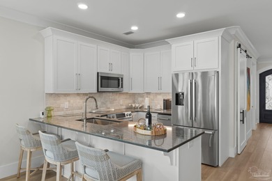 Stunning custom waterfront residence on Pensacola Bay featuring - photo 7