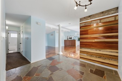 Welcome home to 262 Bonnie Brae! Situated on a beautiful 0 - photo 4