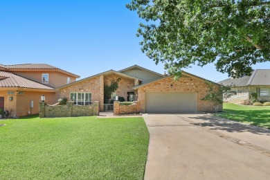Lake Home For Sale in Horseshoe Bay, Texas