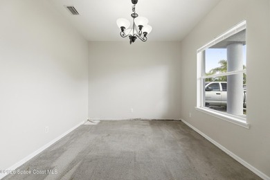Amazing Investment opportunity calling! This beautiful home is - photo 4