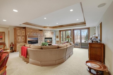 Magnificent walkout Robert Mason built home, private culdesac - photo 11