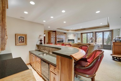 Magnificent walkout Robert Mason built home, private culdesac - photo 12