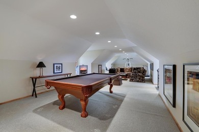Magnificent walkout Robert Mason built home, private culdesac - photo 13