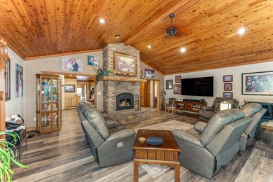 Own the ultimate turnkey multi-generational compound & executive - photo 21