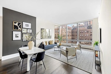 Welcome to 172 Madison Avenue Residence 15B, a sprawling - photo 1