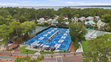 An extraordinary opportunity to create a legacy oceanfront - photo 25
