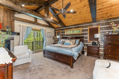 Own the ultimate turnkey multi-generational compound & executive - photo 26