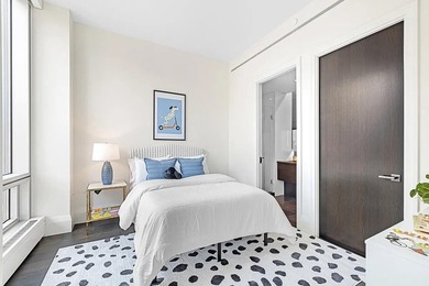 Welcome to 172 Madison Avenue Residence 15B, a sprawling - photo 6