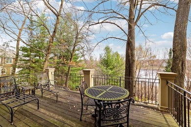 Magnificent walkout Robert Mason built home, private culdesac - photo 30