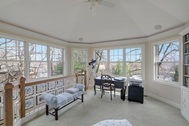 Magnificent walkout Robert Mason built home, private culdesac - photo 31
