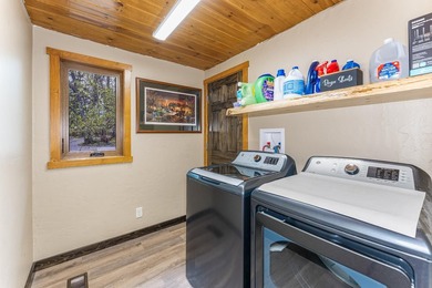 Own the ultimate turnkey multi-generational compound & executive - photo 32