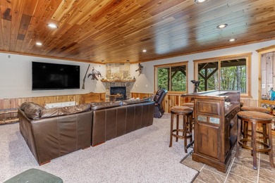 Own the ultimate turnkey multi-generational compound & executive - photo 38