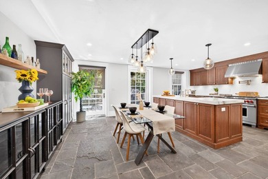 This exceptional 25-foot-wide single-family brownstone sits in - photo 45