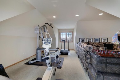 Magnificent walkout Robert Mason built home, private culdesac - photo 48