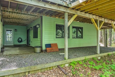 Own the ultimate turnkey multi-generational compound & executive - photo 58