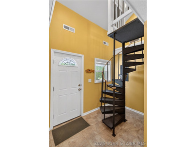 Take a look at this beautiful 4-bedroom, 2-bath home at the Lake - photo 32