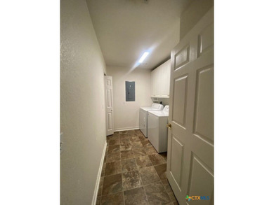 This is a beautiful 4-unit complex. Each unit boasts approx 1859 - photo 33