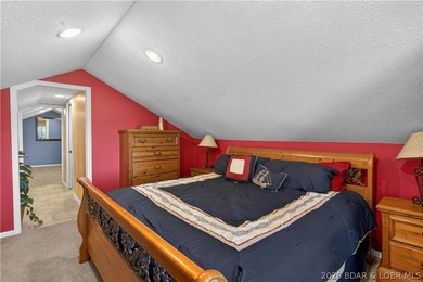 Take a look at this beautiful 4-bedroom, 2-bath home at the Lake - photo 39