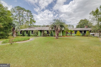 Lake Home For Sale in Newington, Georgia