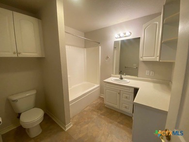 This is a beautiful 4-unit complex. Each unit boasts approx 1859 - photo 44