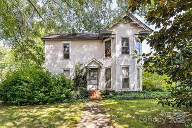 Lake Norman Home For Sale in Davidson North Carolina