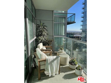 Welcome to luxury high-rise living at the Azzurra. This - photo 20