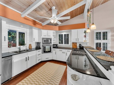 Welcome to Casa Amore, a beautifully custom-built 3-bedroom - photo 21
